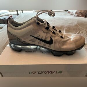 Men’s Nike Vapormax size 12